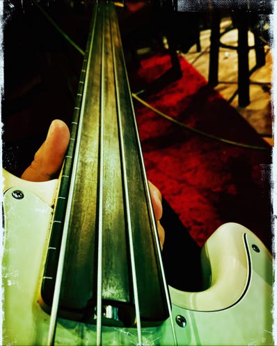 Vincent Akkurat fretless